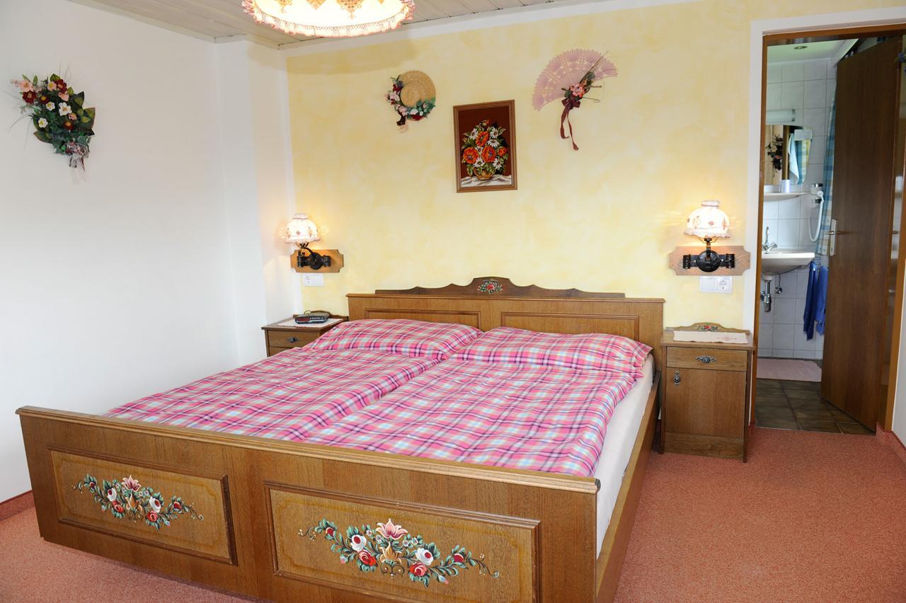 Bed and Breakfast Haus Dorfer Mariapfarr Exterior foto